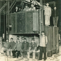 1944年 日立製作所亀有工場に納入した大型熱処理炉