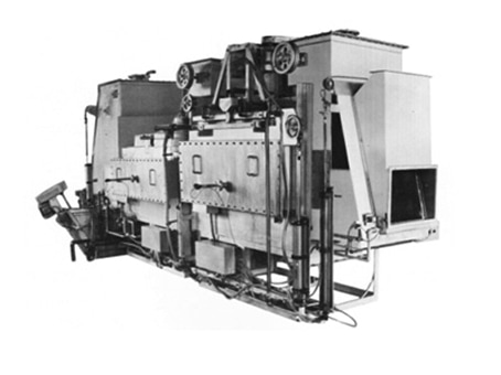 ガス浸炭（窒化）炉