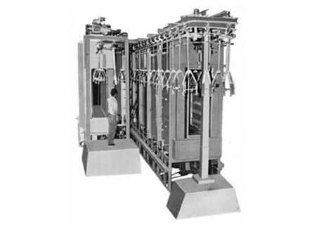 懸吊式連続焼戻炉